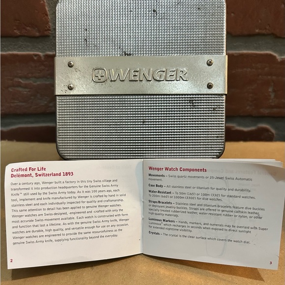 Wenger Swiss Military all stainless steel divers watch, vintage - Picture 8 of 8